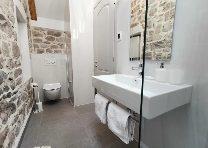 Fjaka Boutique Апартаменти Спліт